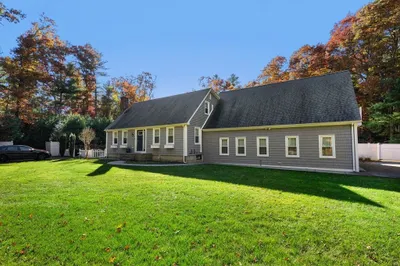 445 Walnut Plain Rd 1