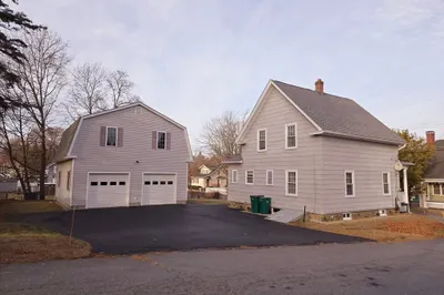 43 Valdalia Ave