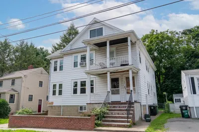 63-65 Evans St