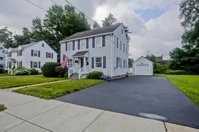 37 Monroe St 1