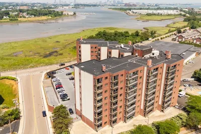 90 Quincy Shore Dr #417