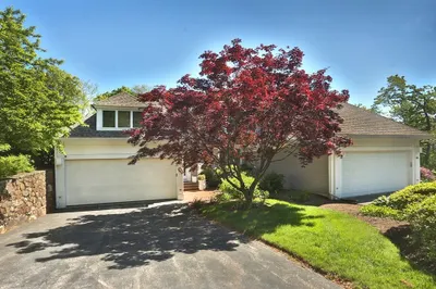 32 Highwood Ln 1