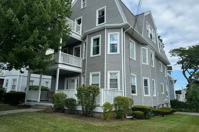 158 Highland Ave #3