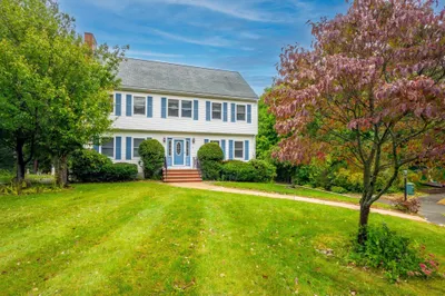 8 Otter Pond Road 1