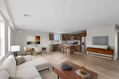 393-7 Court St #7 1