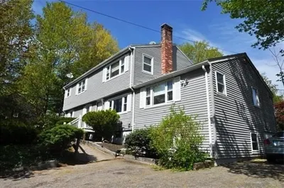 133 Lafayette St 1