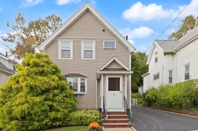 10 Cedar Cliff Terrace 1