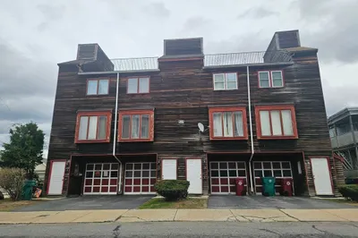 490 School St #2