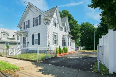 58 Lynn St 1
