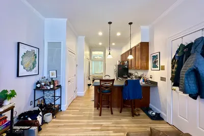 418 Columbus Ave #2
