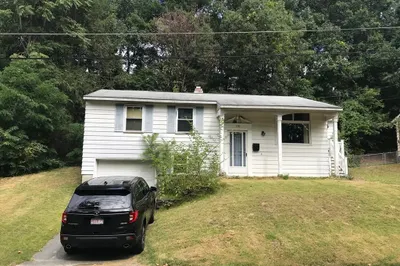 170 Bradley St 1