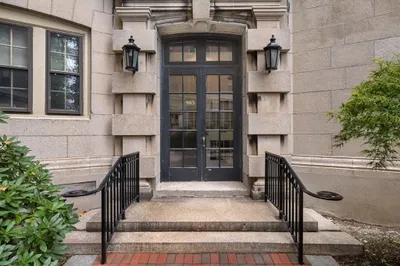 985 Memorial Drive #401 1