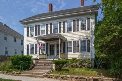 63 Maple St #1