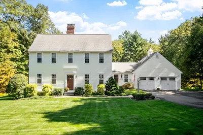 39 Bare Hill Rd