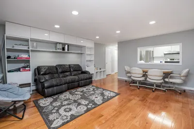 121 Tremont St. #D4