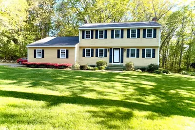 2 Westland Dr 1