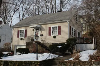 275 Highland Ave