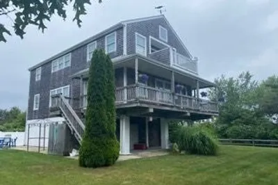 12 Dupont Drive 1