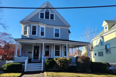 40 Andrew Rd 1