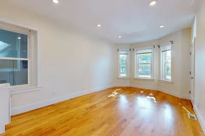 79 Brighton Ave #1