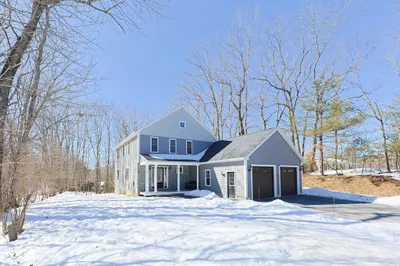 61 Pommogussett Rd 1
