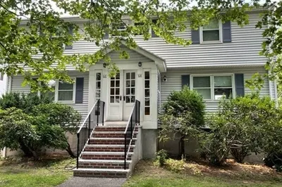 66-68 Summit St #68