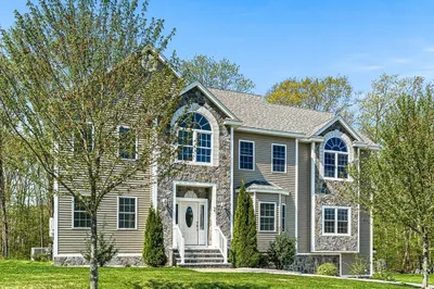 96 Clement Rd 1
