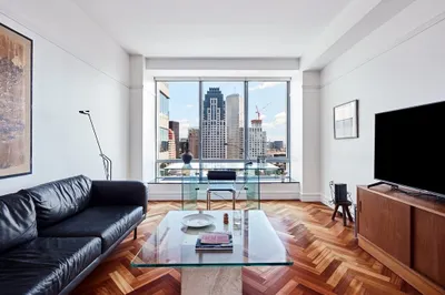 2 Avery Street #22A