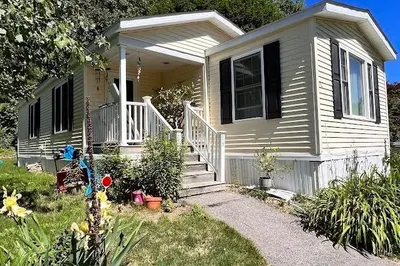 115 Wagon Hill Road 1