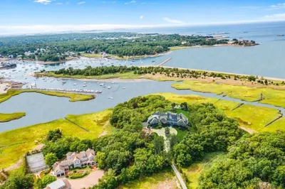 2 Baileys Island Road 1