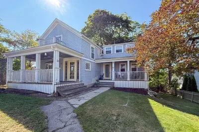 21-23 Elm Ct 1