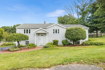 3 Garfield Ave