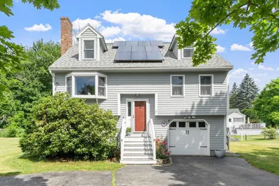 11 Hemlock Ave