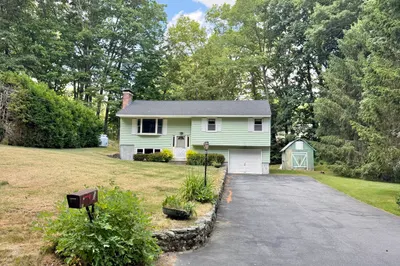 6 Carroll Ave 1