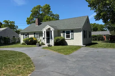 77 Pine Grove Rd