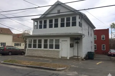 79 Hawley St #D 1