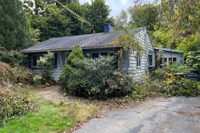 78 Lowell St
