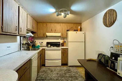 382 Massachusetts Ave #604