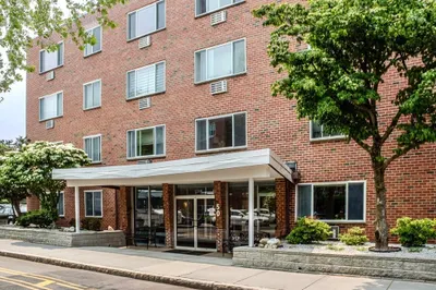 50 Green St #416