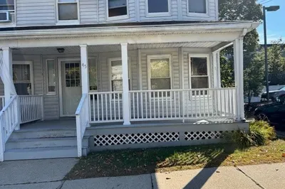 45 Vine Street #45