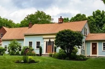 82 Chestnut Hill Rd 1