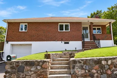 40 Linden Ter 1