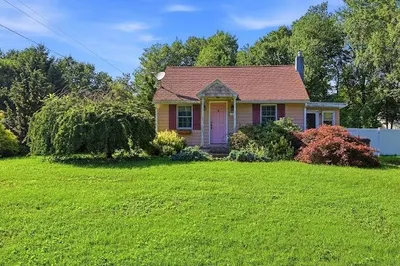 141 New Ludlow Rd 1
