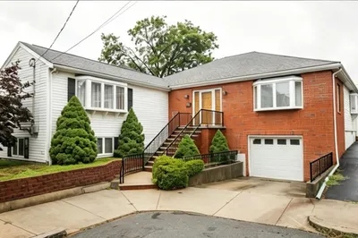 52 Clarendon St 1