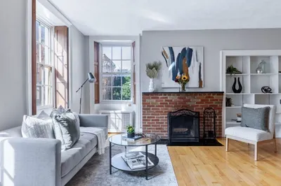 11 Myrtle St #4