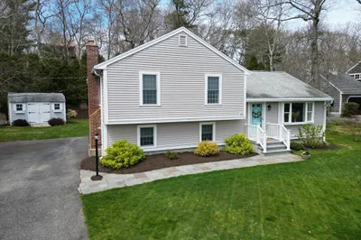 42 Spencer Dr