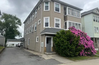 518 Grafton St 1