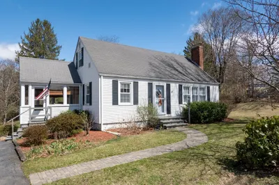 17 Fisher St