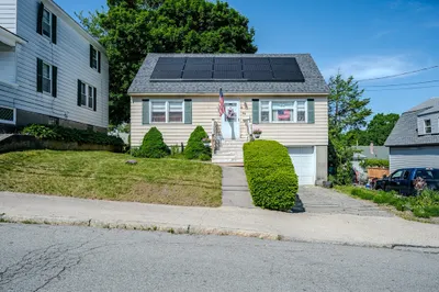 95 Sayles St