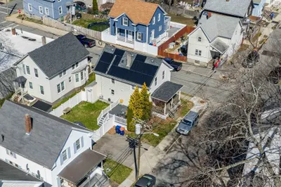 69 Newton St